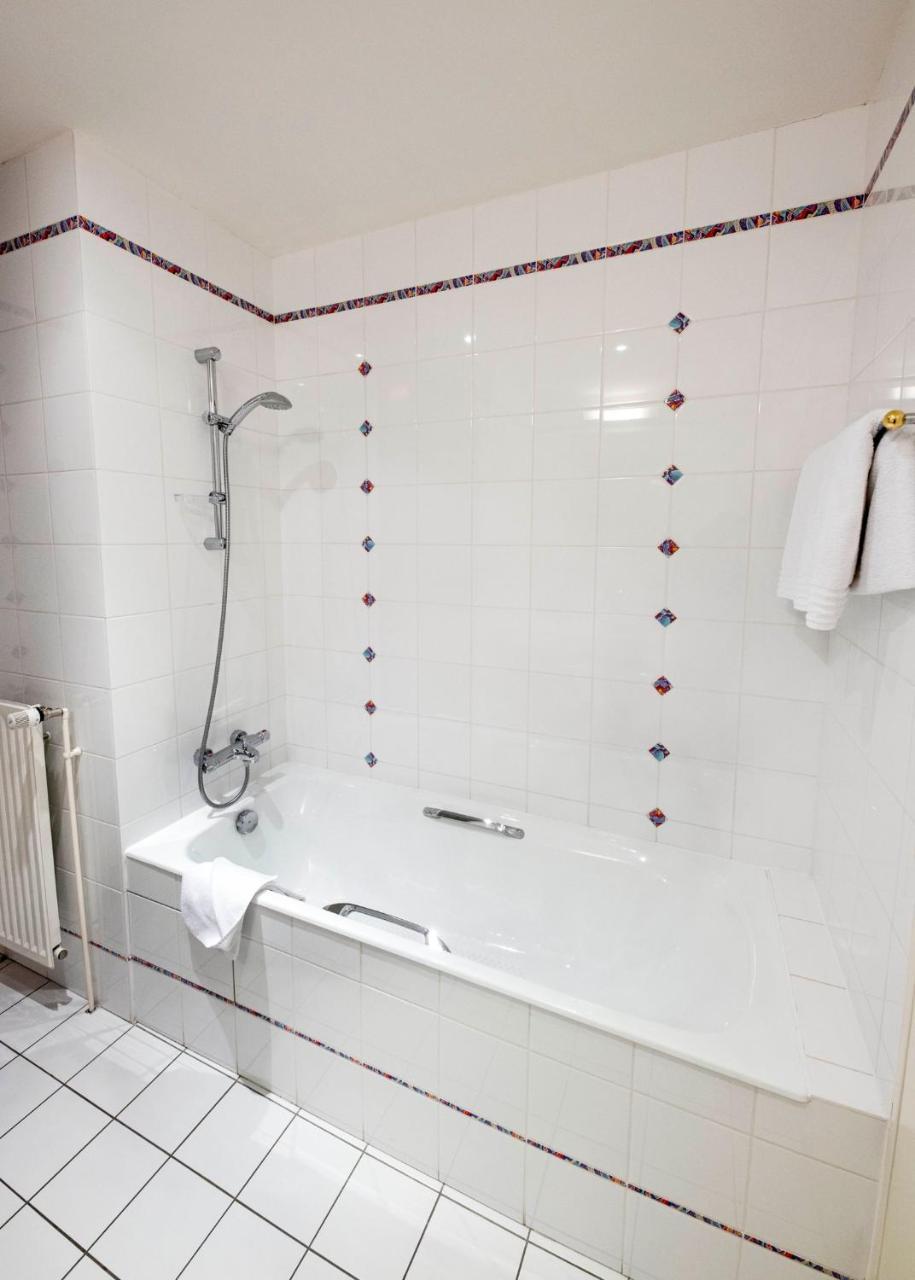 Saint-Chély-dʼApcher Hotel Pedagogique Coeur D'Apcher מראה חיצוני תמונה